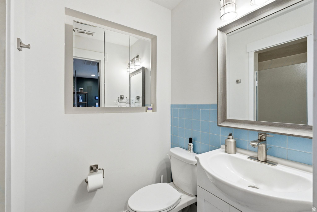 2215 N 1400 E Provo, UT 84604