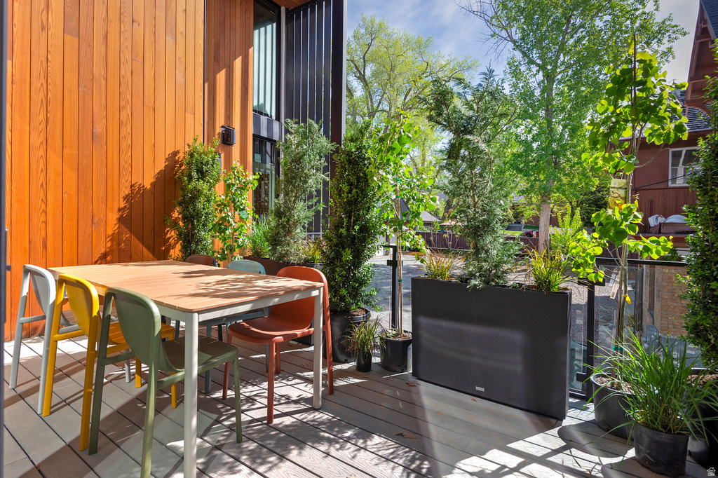 1117 E SOUTH TEMPLE #3 Salt Lake City, UT 84102