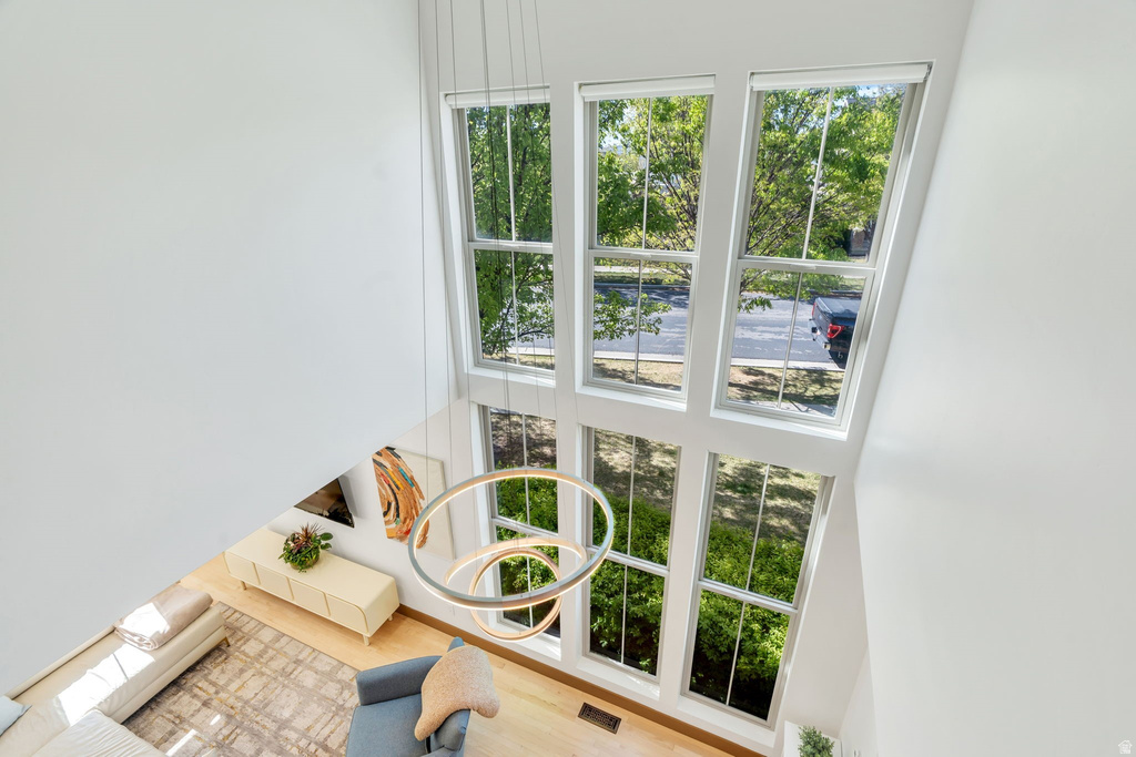 10536 S TOPVIEW RD South Jordan, UT 84009