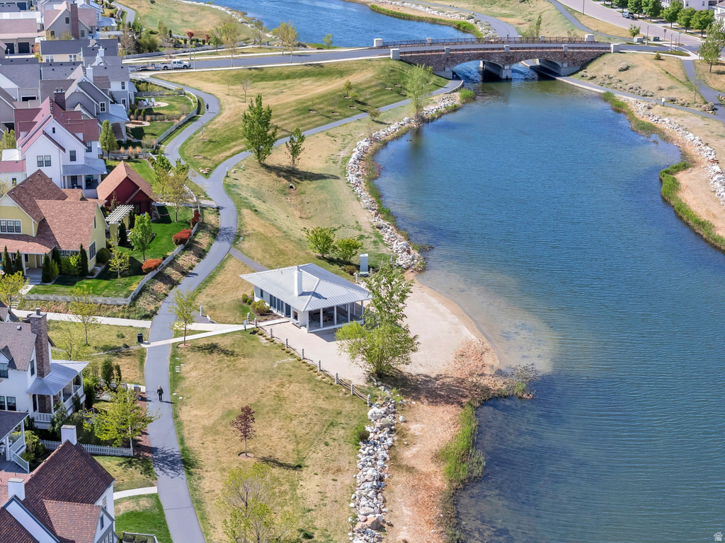 10536 S TOPVIEW RD South Jordan, UT 84009