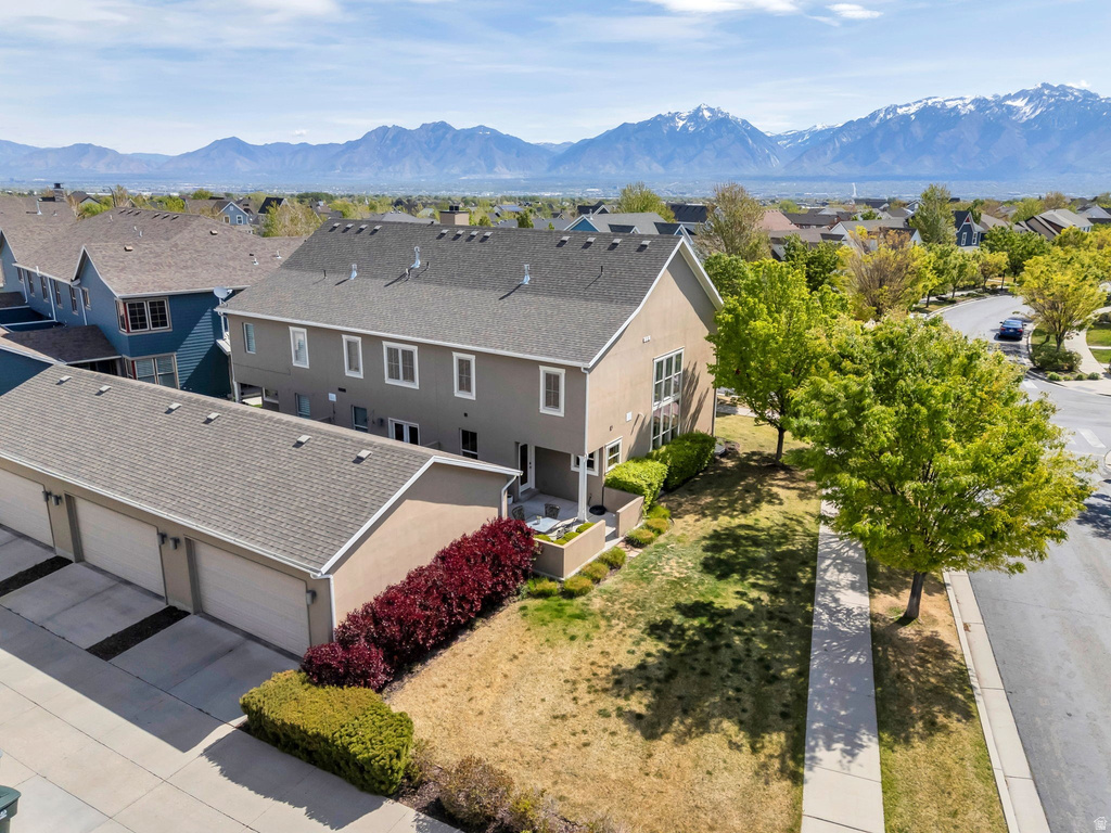 10536 S TOPVIEW RD South Jordan, UT 84009