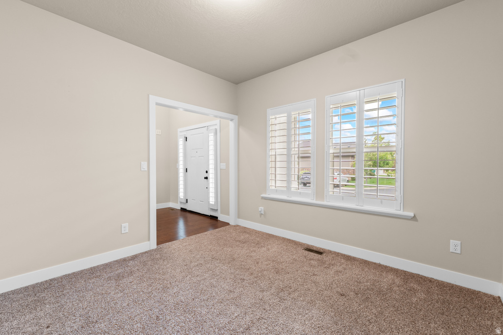 378 N THURSTON LN Layton, UT 84040