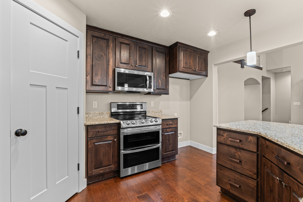 378 N THURSTON LN Layton, UT 84040