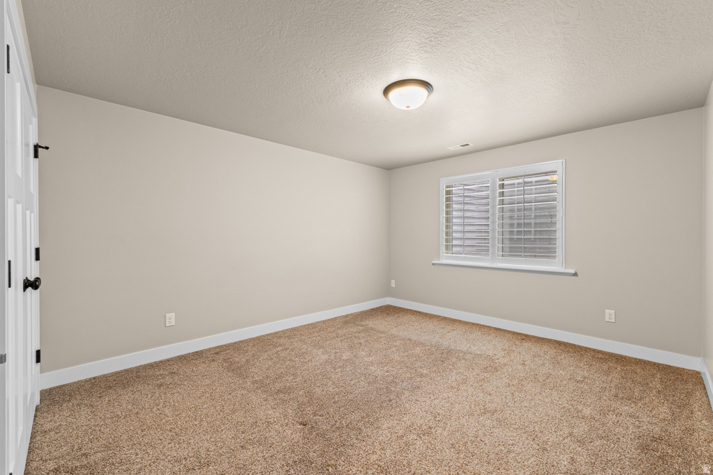 378 N THURSTON LN Layton, UT 84040