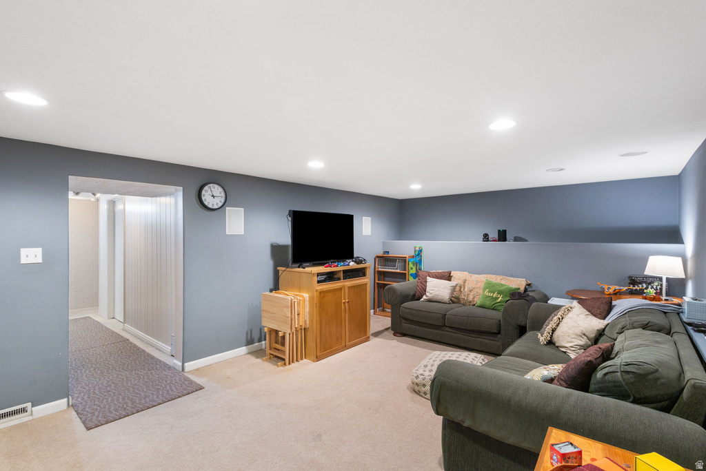 8162 S JACKSON ST Midvale, UT 84047