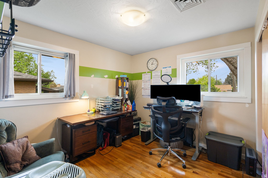 8162 S JACKSON ST Midvale, UT 84047