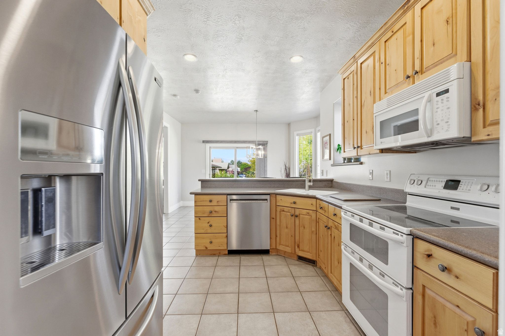 6804 S 300 E Midvale, UT 84047