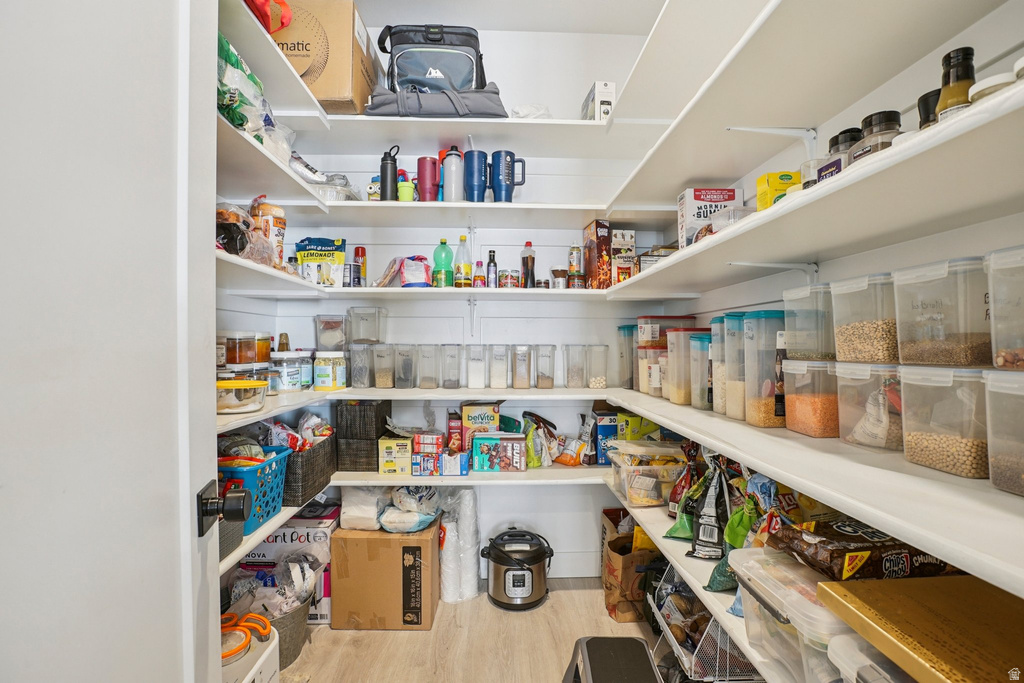 10956 S COASTAL DUNE DR South Jordan, UT 84009