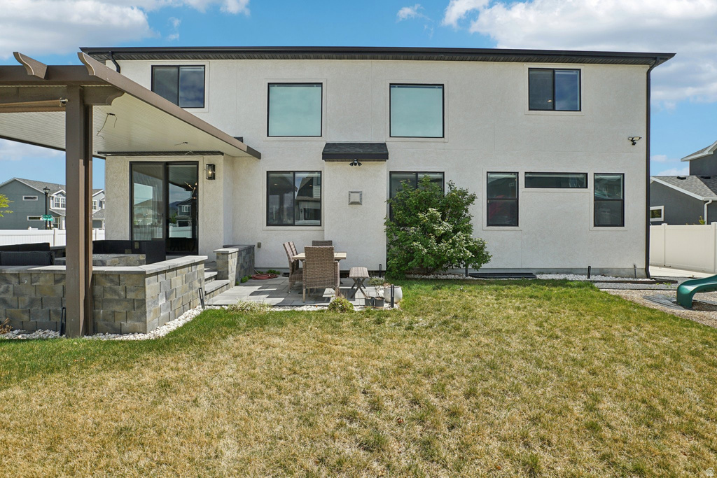 10956 S COASTAL DUNE DR South Jordan, UT 84009