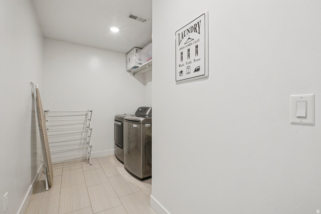 10956 S COASTAL DUNE DR South Jordan, UT 84009