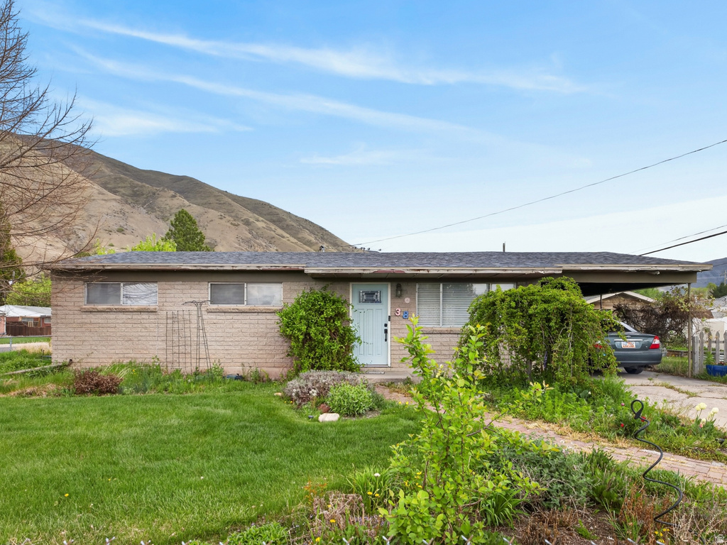 38 N 900 E Springville, UT 84663