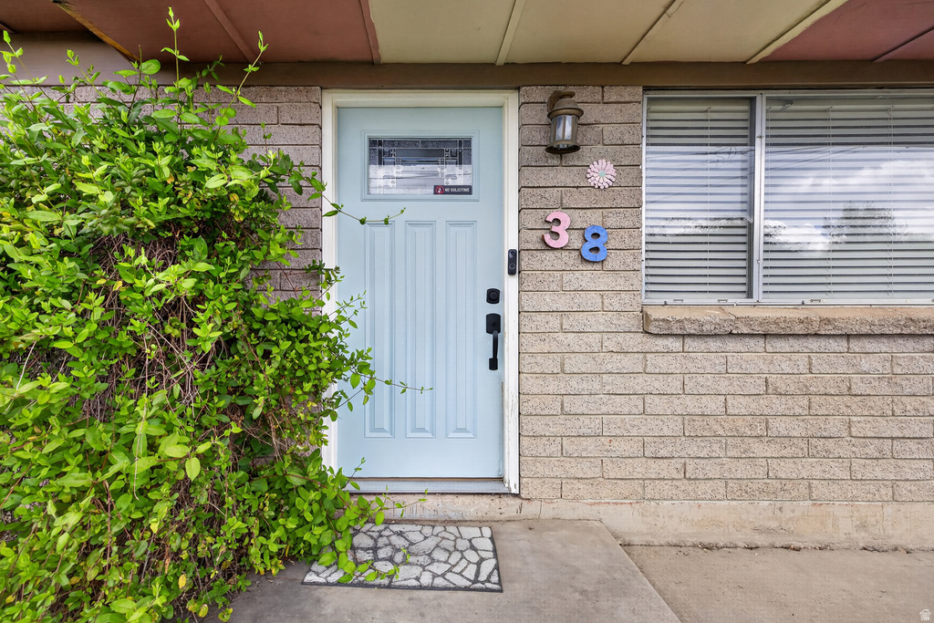 38 N 900 E Springville, UT 84663