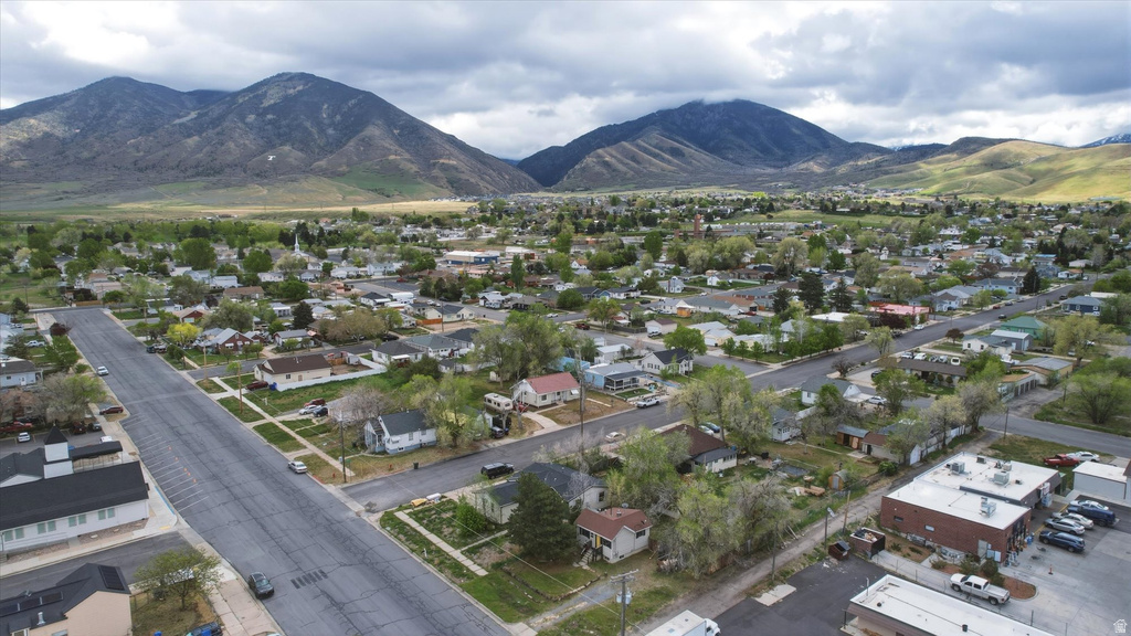 390 E UTAH AVE Tooele, UT 84074