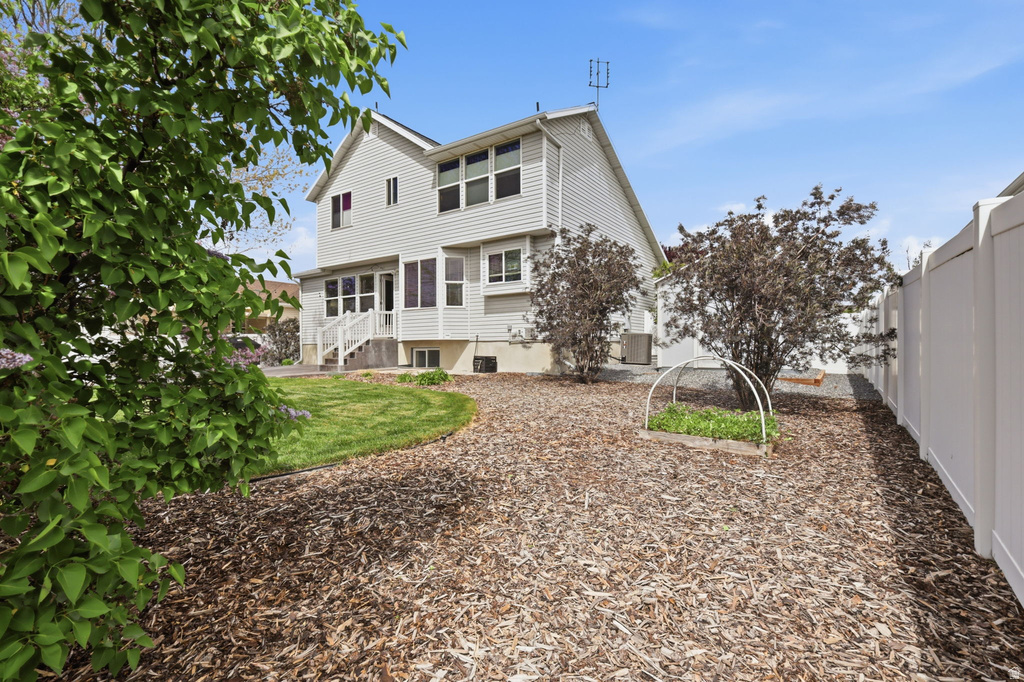 78 E 1720 N Layton, UT 84041