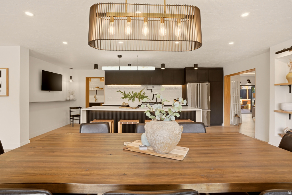 1975 E GUNDERSON LN Holladay, UT 84124