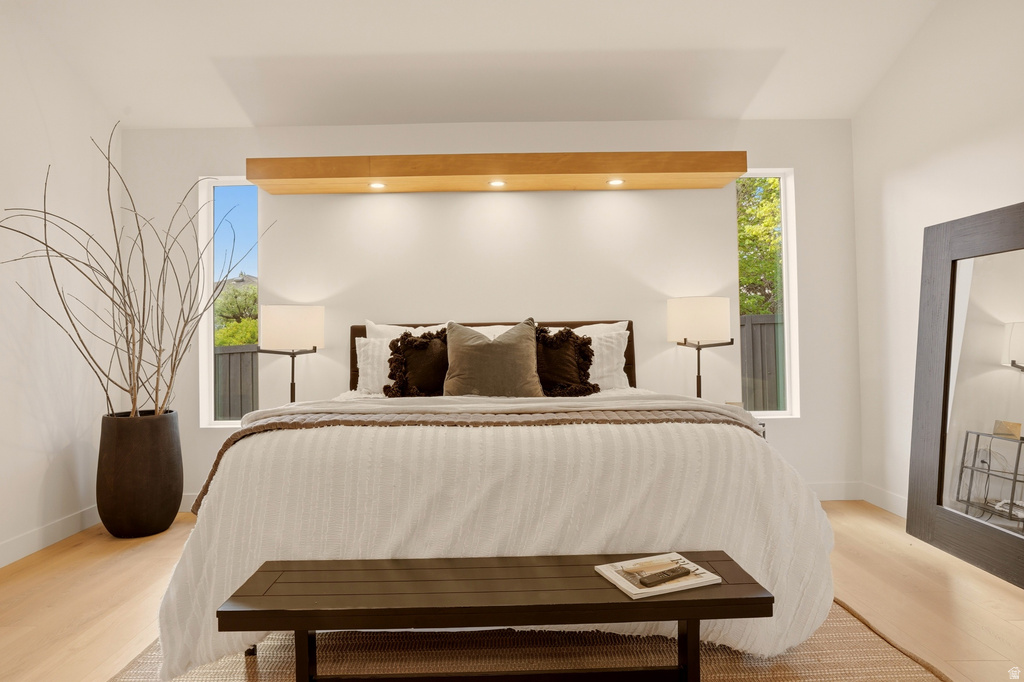 1975 E GUNDERSON LN Holladay, UT 84124