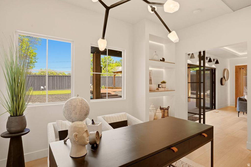 1975 E GUNDERSON LN Holladay, UT 84124