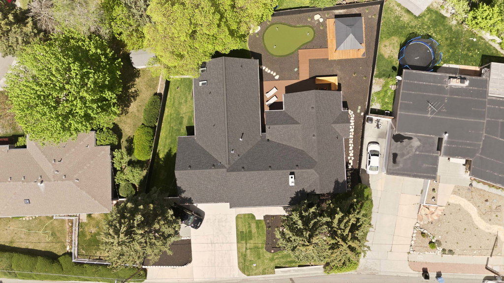 1975 E GUNDERSON LN Holladay, UT 84124