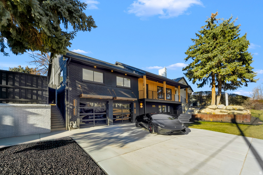 1975 E GUNDERSON LN Holladay, UT 84124