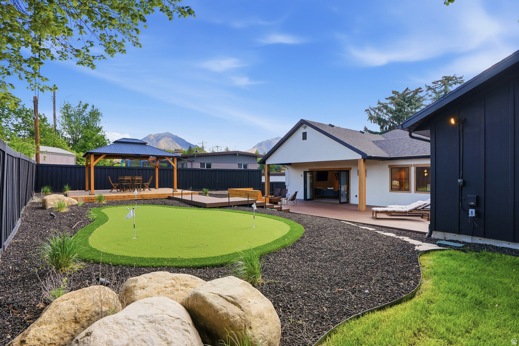 1975 E GUNDERSON LN Holladay, UT 84124