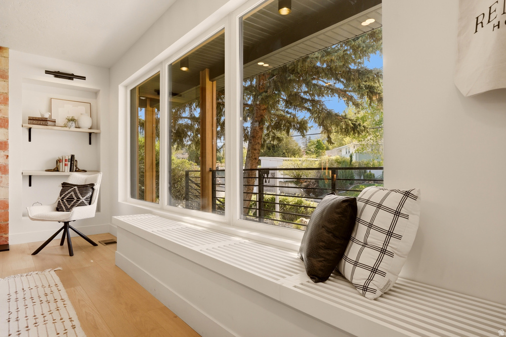 1975 E GUNDERSON LN Holladay, UT 84124