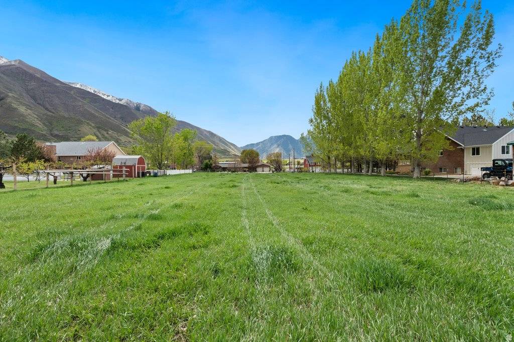 555 E 1600 S Mapleton, UT 84664