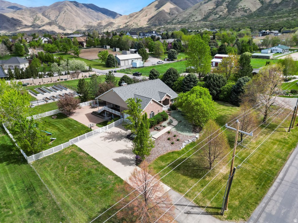 555 E 1600 S Mapleton, UT 84664