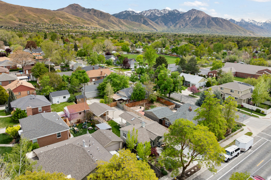 1835 S 1700 E Salt Lake City, UT 84108