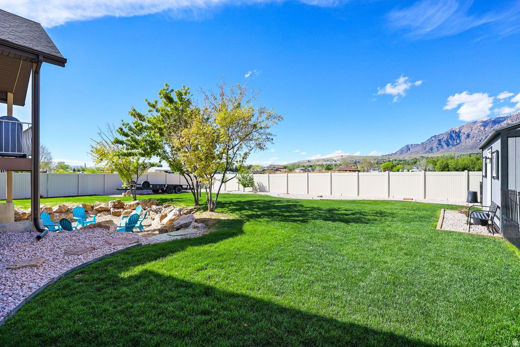 766 W 2825 N Pleasant View, UT 84414