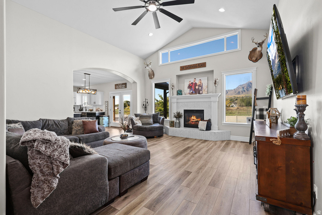 766 W 2825 N Pleasant View, UT 84414