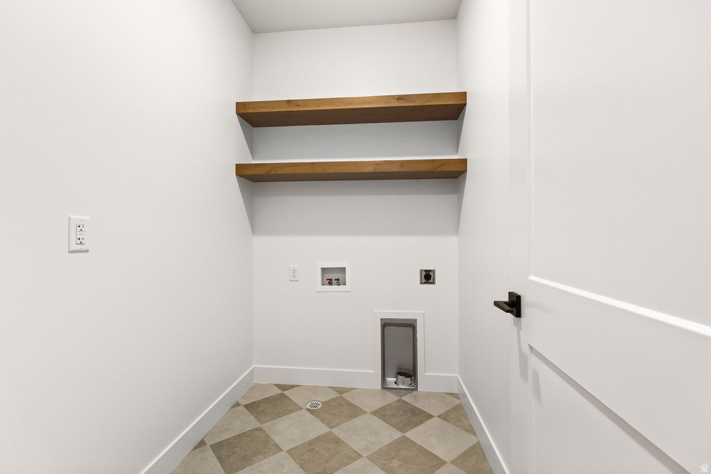 2383 W 3000 N #80 Farr West, UT 84404