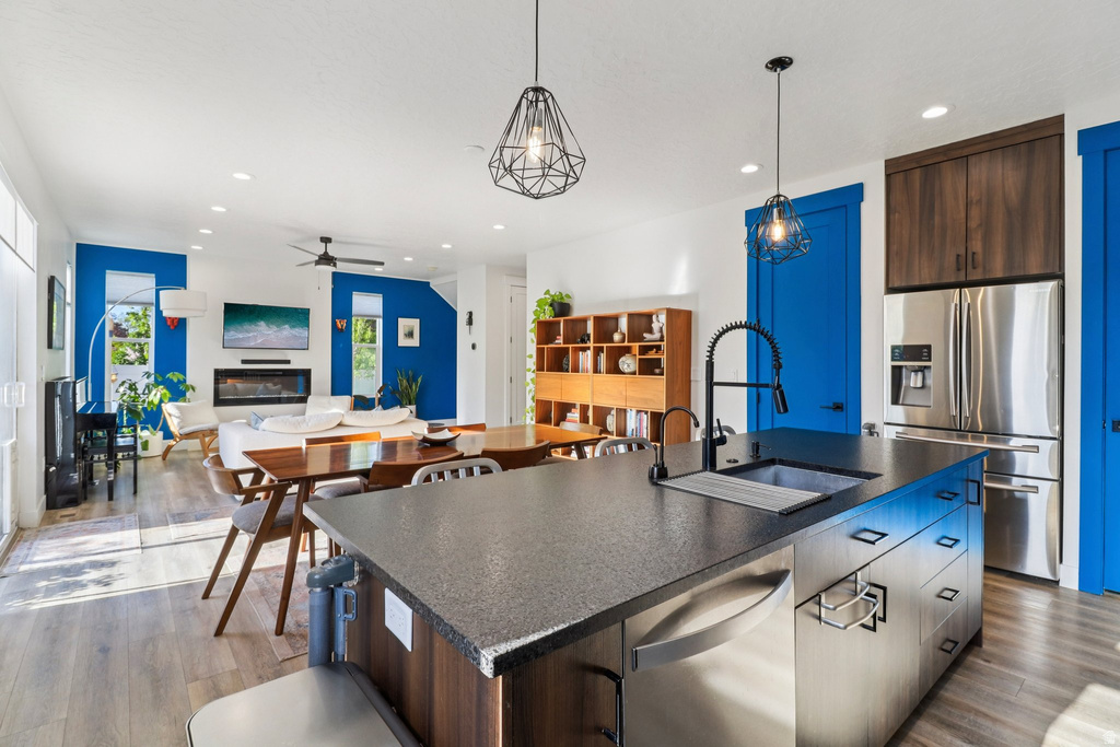 4255 S VALENTINA BAY Millcreek, UT 84124