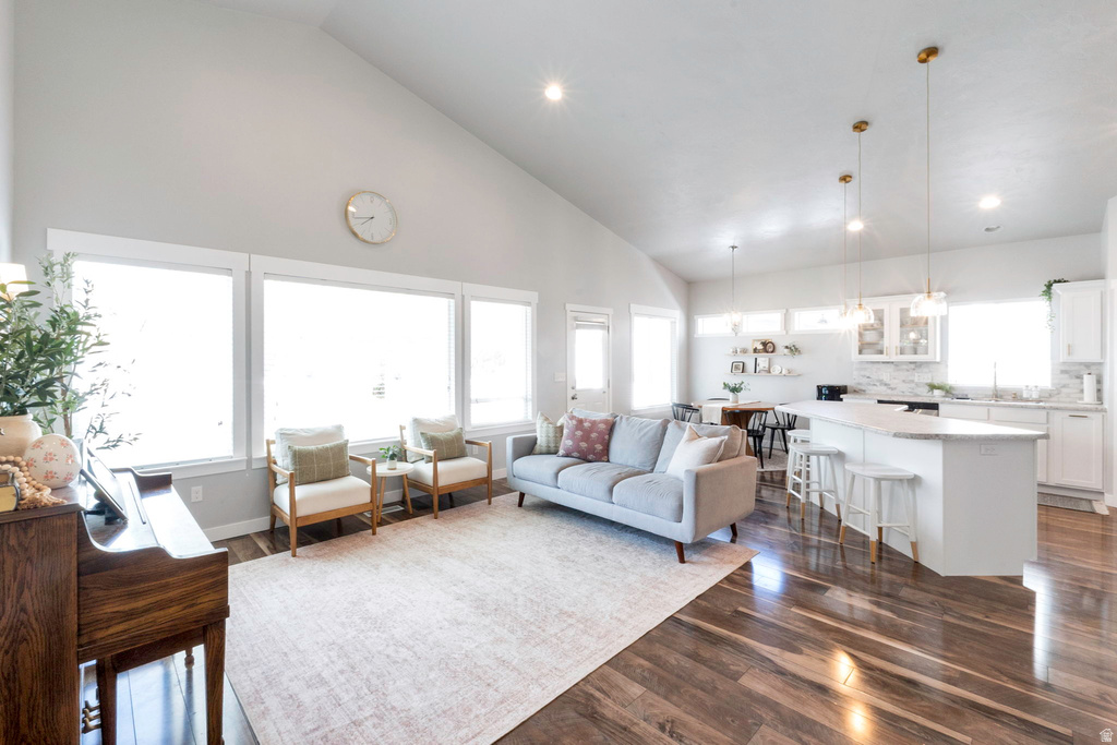 588 S WILLOW CROSSING Lehi, UT 84043