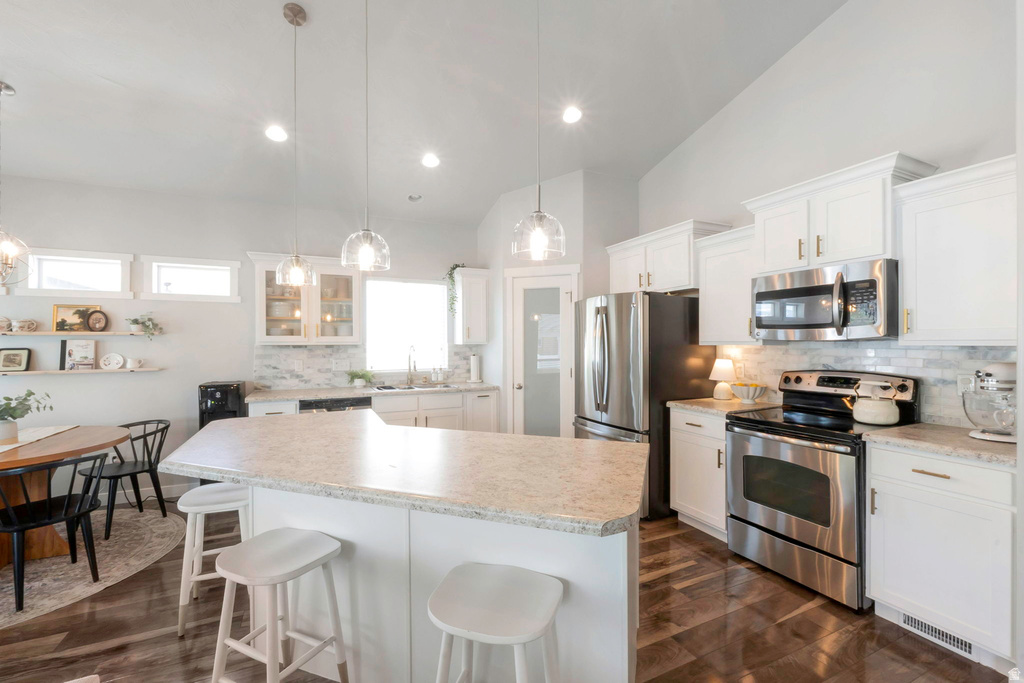 588 S WILLOW CROSSING Lehi, UT 84043