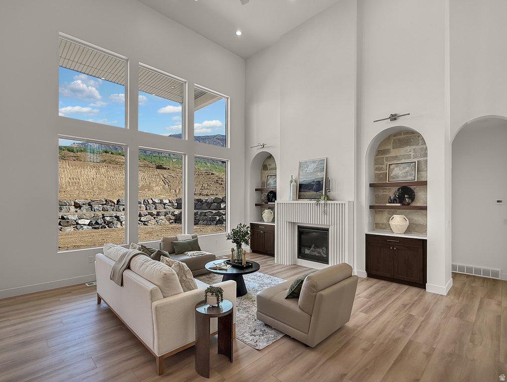 1286 W CARIBOU CT #100 Pleasant View, UT 84414