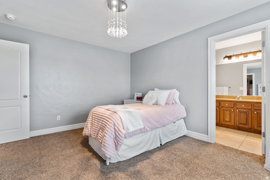 171 S PRESTON ST Kaysville, UT 84037