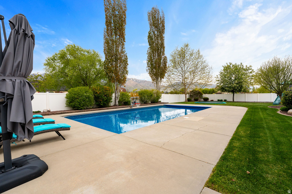 171 S PRESTON ST Kaysville, UT 84037