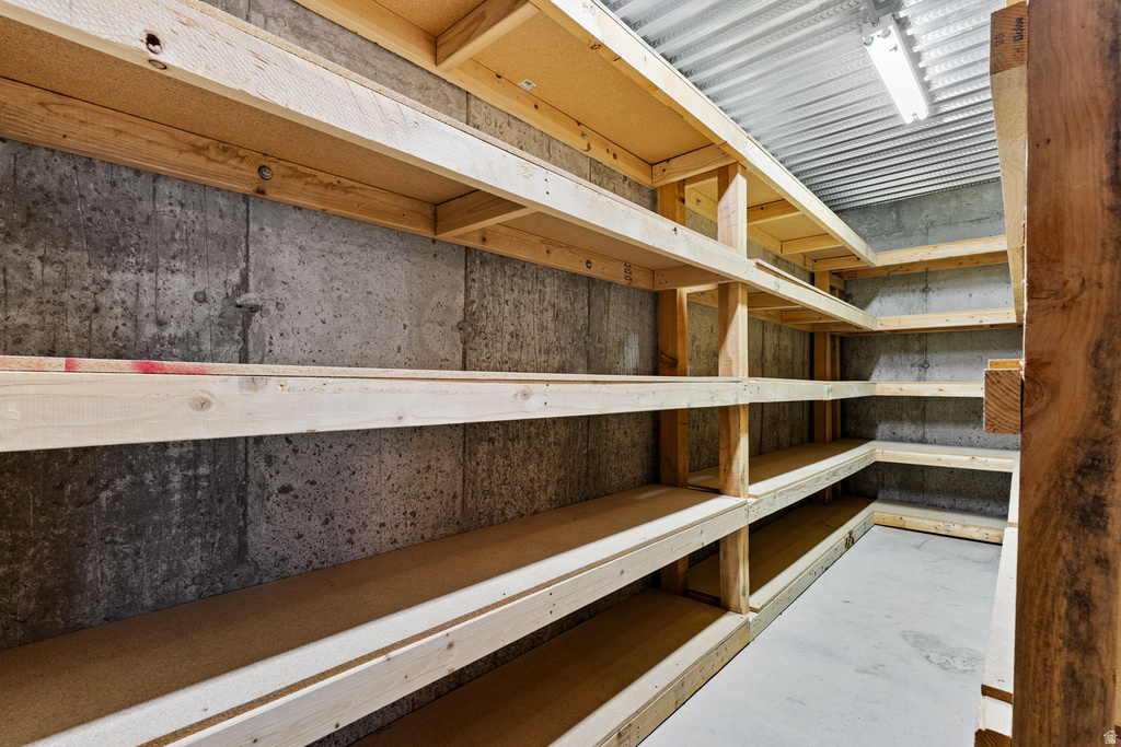 171 S PRESTON ST Kaysville, UT 84037