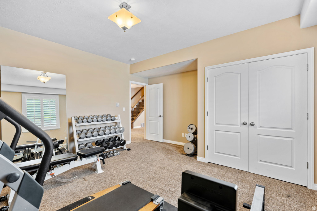 171 S PRESTON ST Kaysville, UT 84037