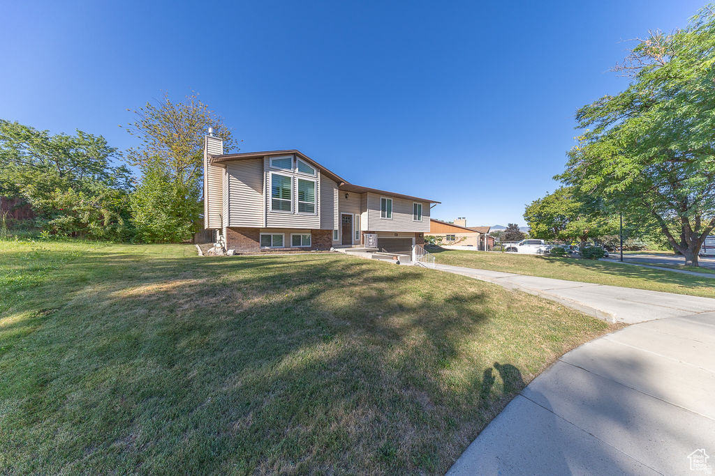 228 E GOLDEN WILLOW CIR Sandy, UT 84070