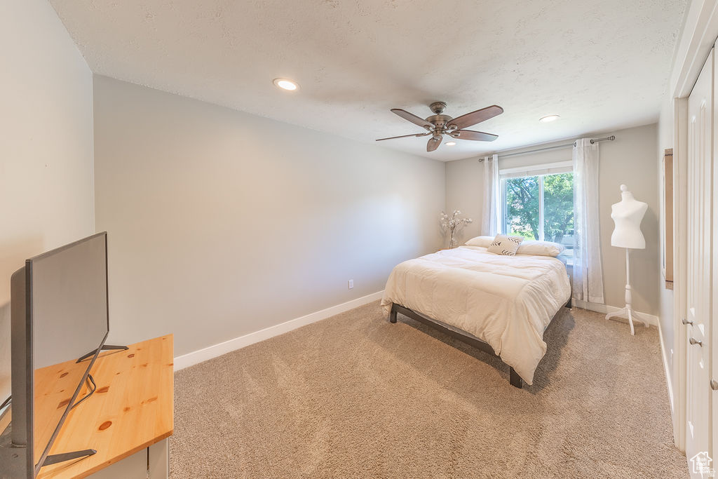 228 E GOLDEN WILLOW CIR Sandy, UT 84070