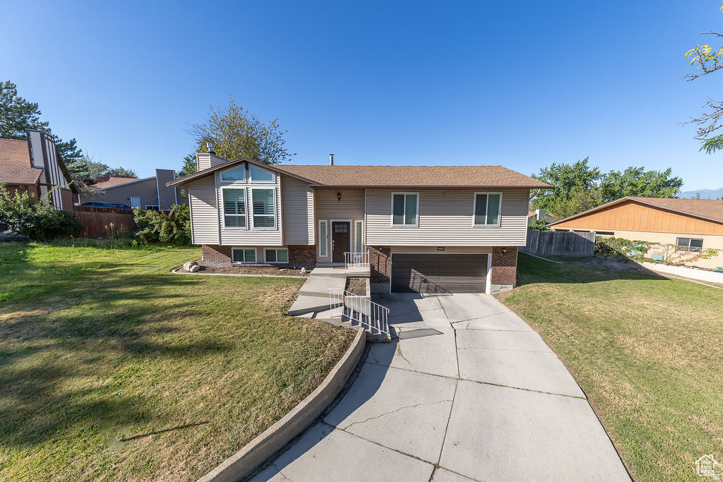 228 E GOLDEN WILLOW CIR Sandy, UT 84070