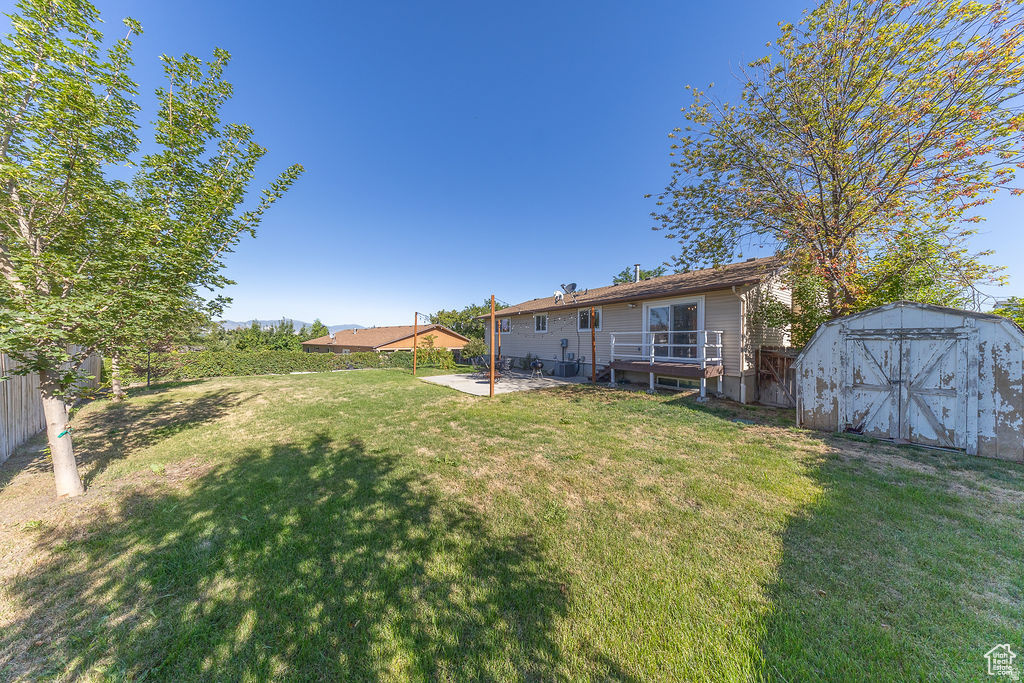 228 E GOLDEN WILLOW CIR Sandy, UT 84070