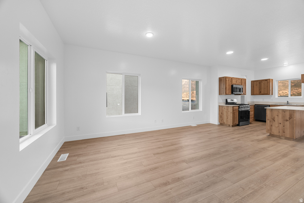 1651 S WINDSONG DR #CHAM Santaquin, UT 84655