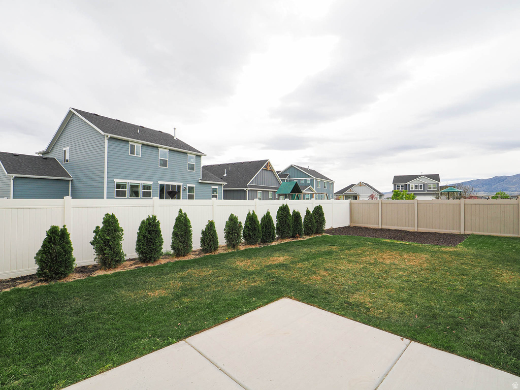 868 E CLIFFROSE DR Eagle Mountain, UT 84005