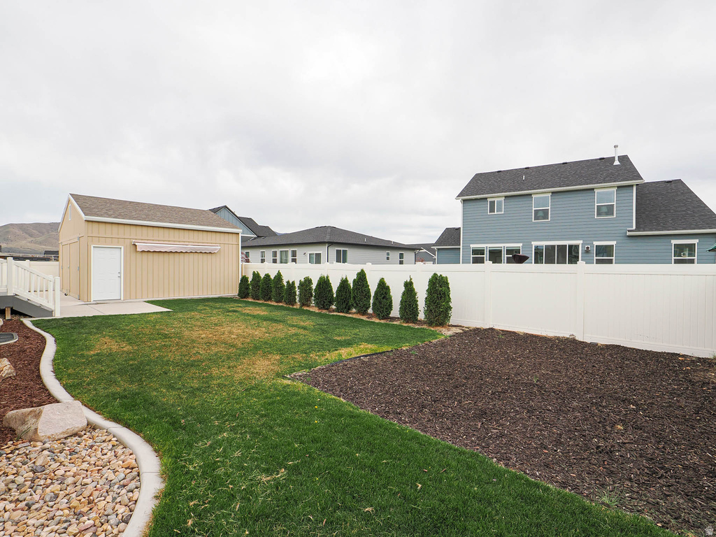 868 E CLIFFROSE DR Eagle Mountain, UT 84005