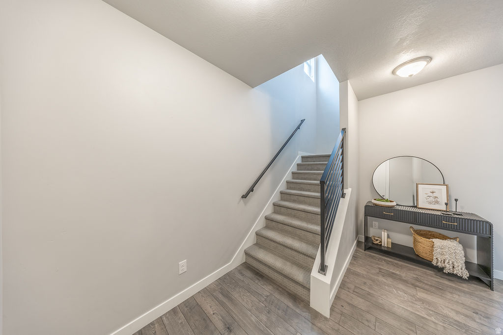 18 W LADY LN Bountiful, UT 84010