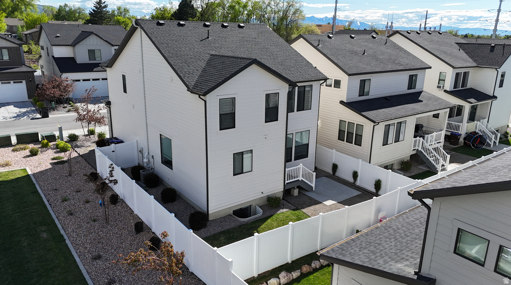 18 W LADY LN Bountiful, UT 84010