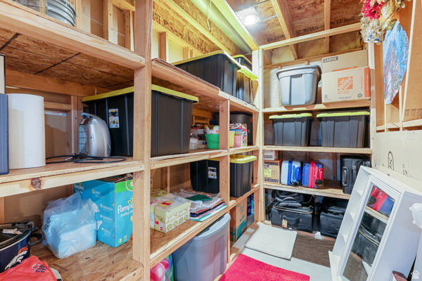 262 HEIDELBERG PL Stansbury Park, UT 84074