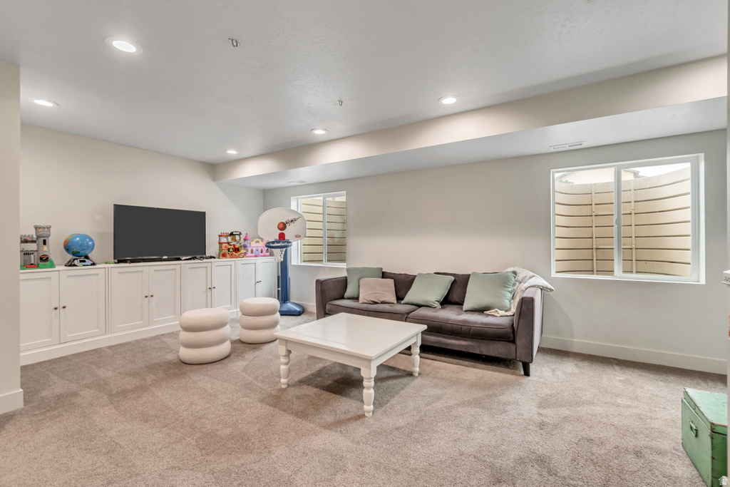 5673 N SAGEWOOD DR Stansbury Park, UT 84074